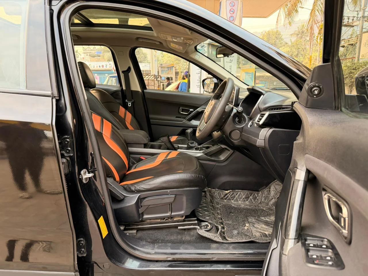 Tata Harrier - Thumbnail 8